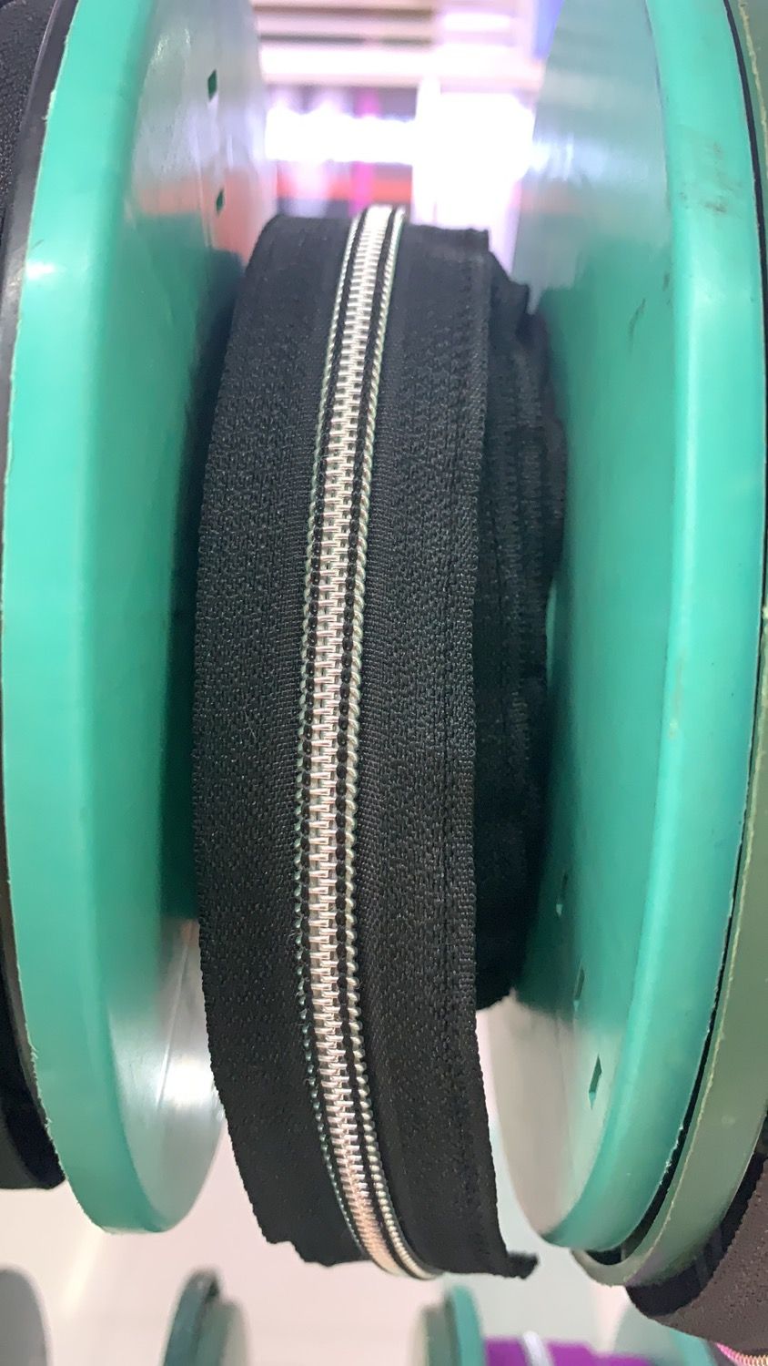 厂家直销5#尼龙银齿黑布码装详情图2