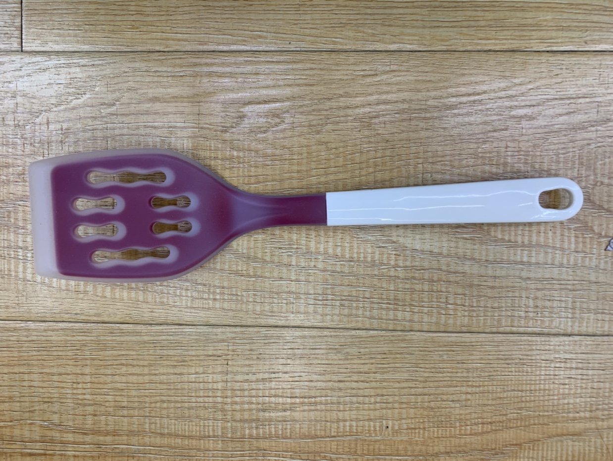 Semi-permeable silica gel leakage shovel with plastic handle thumbnail