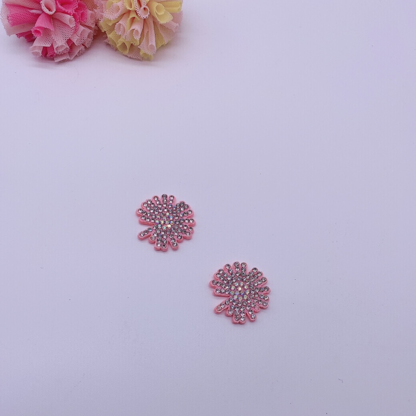 Daisy ultrasonic accessory jewelry, headwear color, Ding Xiao cloth flower, handcrafted decorative flower, Daisy ultrasonic accessory jewelry, headwear color, Ding Xiao cloth flower, handcrafted decorative flower, Daisy ultrasonic accessory jewelry, headwear color, Ding Xiao cloth