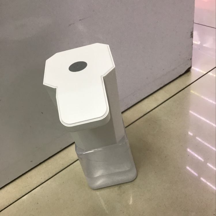 683感应皂液器