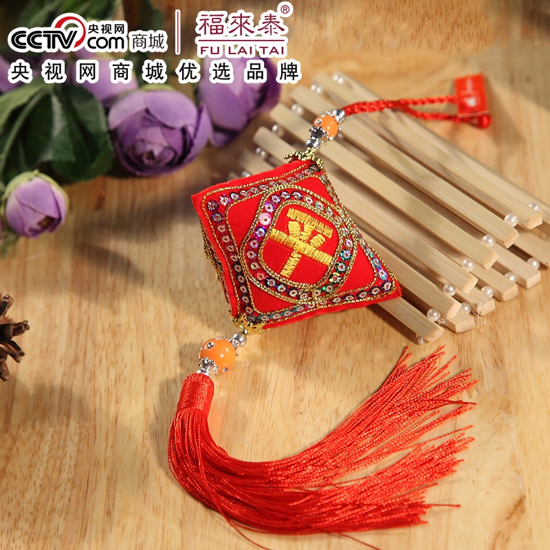 Dragon Boat Festival zongzi mosquito repellent sachets, zongzi cart hanging sequined embroidered sachets, custom-made traditional Chinese medicine mugwort sachets details Picture