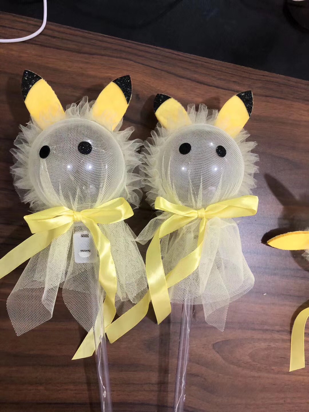 卡通星空棒/闪光棒兔子/发光棒玩具白底实物图