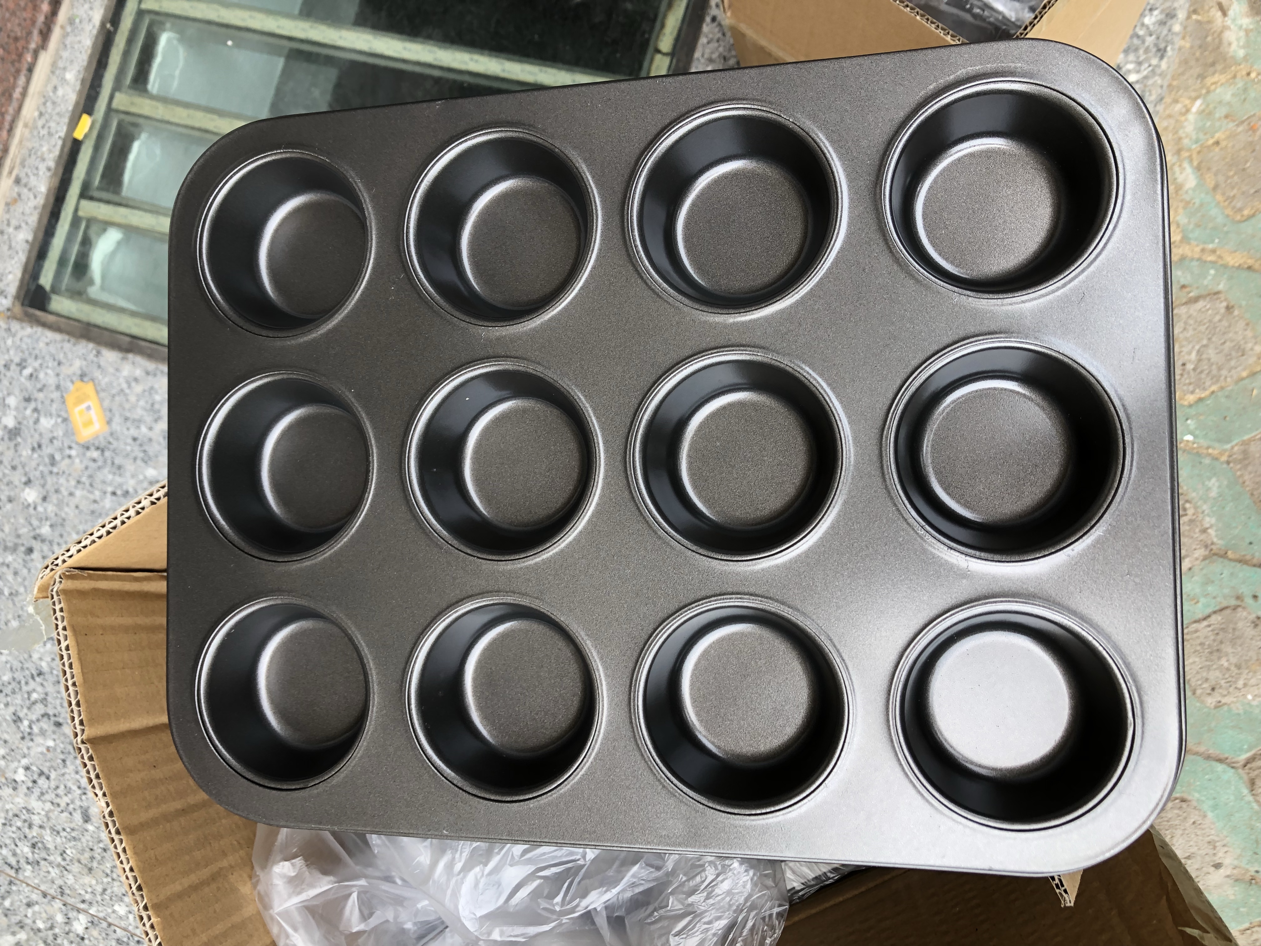 12孔不粘蛋糕模，蛋糕烤盘细节图