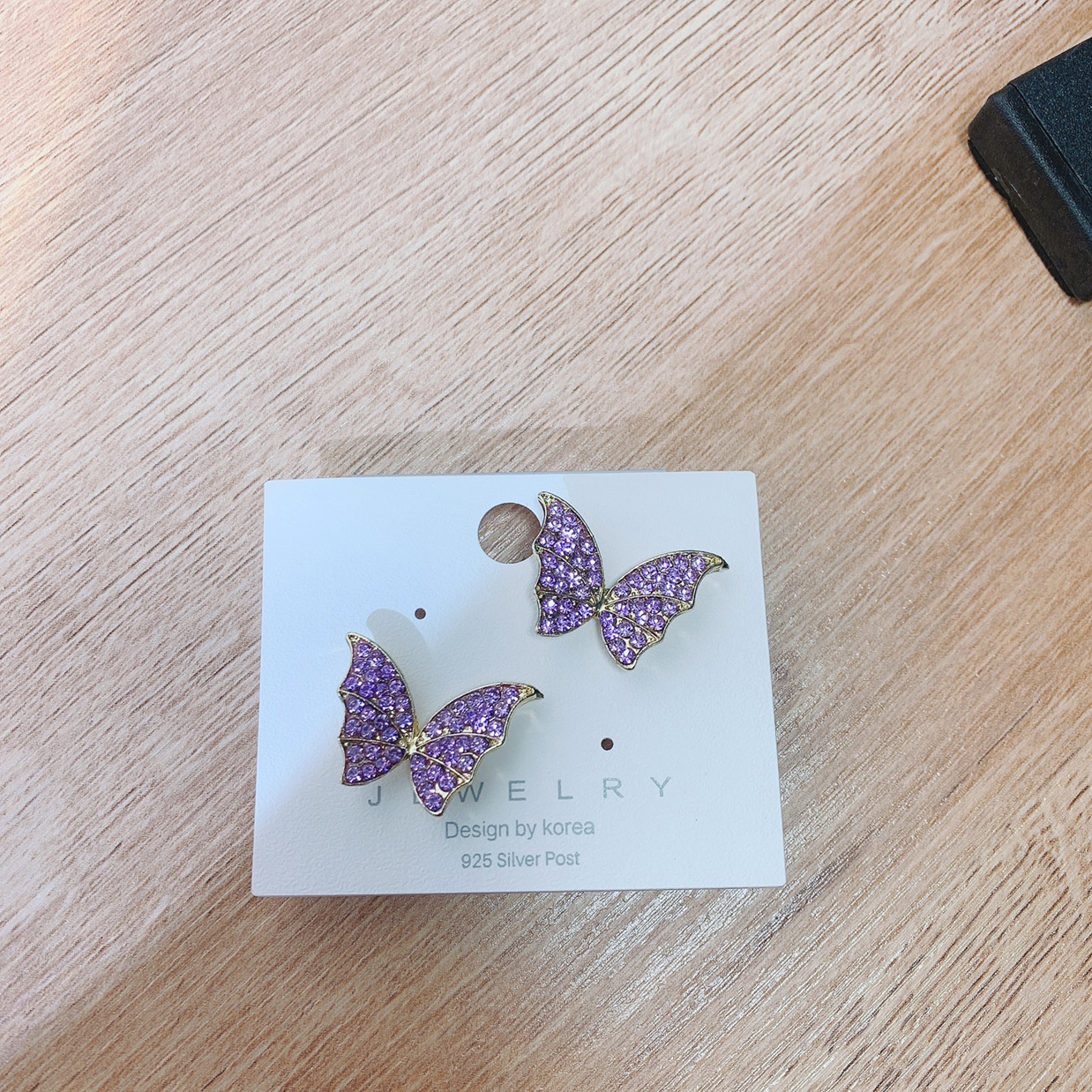 Purple dot drill stud earrings