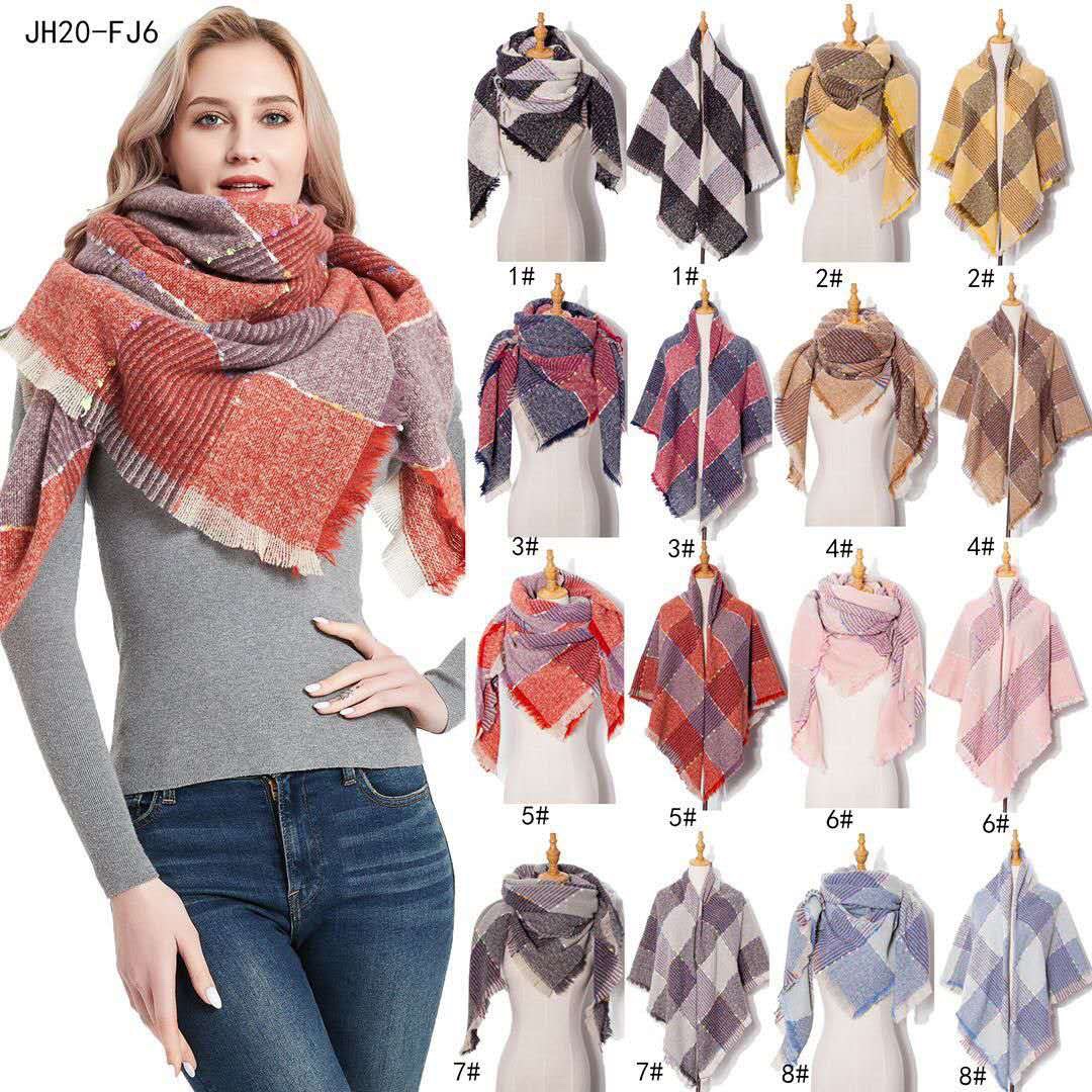 Fashion Quill Checkered Square