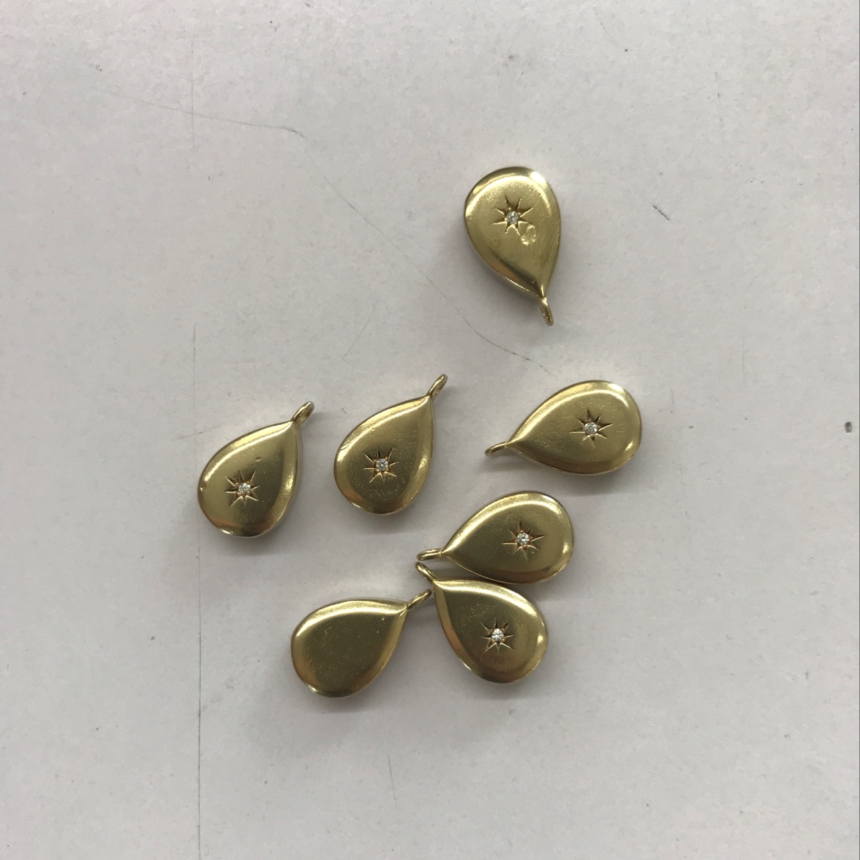 Water drop pendant