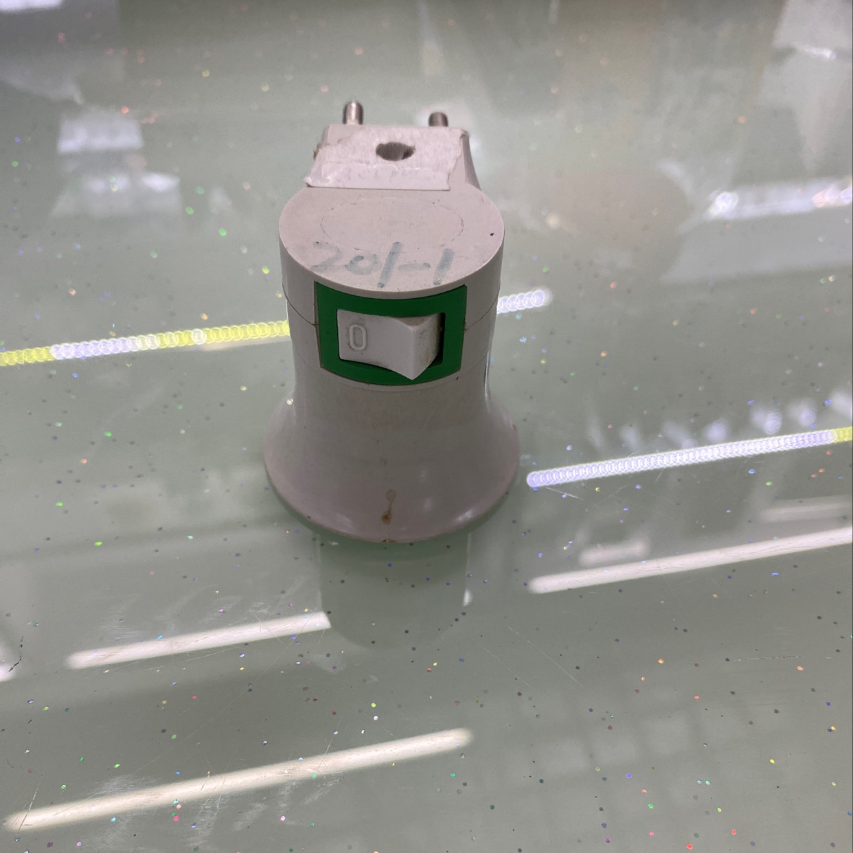 厂家直销201-1带开关灯头加插头