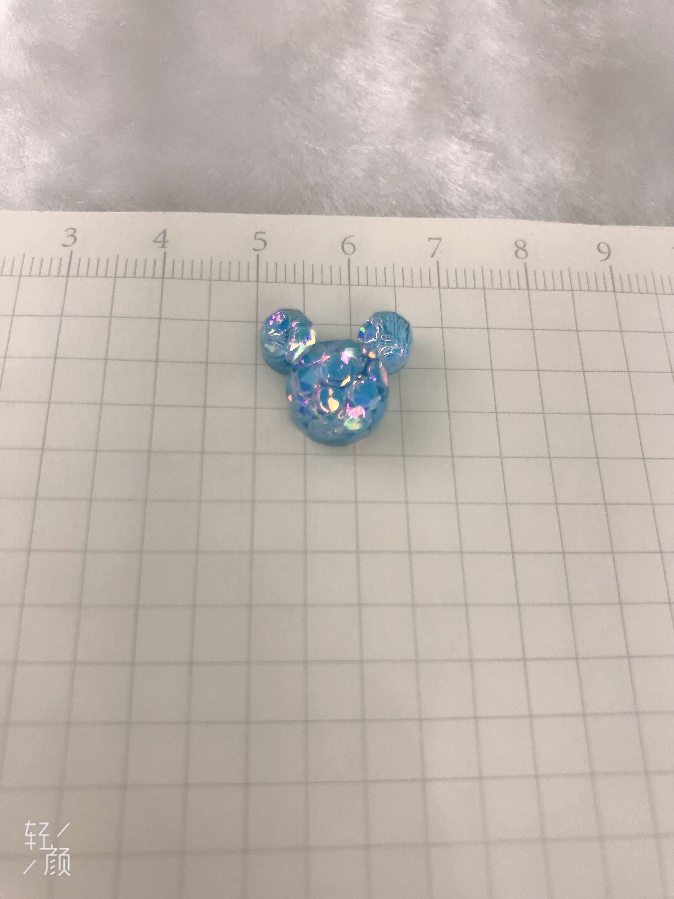 ab glue epoxy resin glass cut surface AB colored sequins mouse details Picture