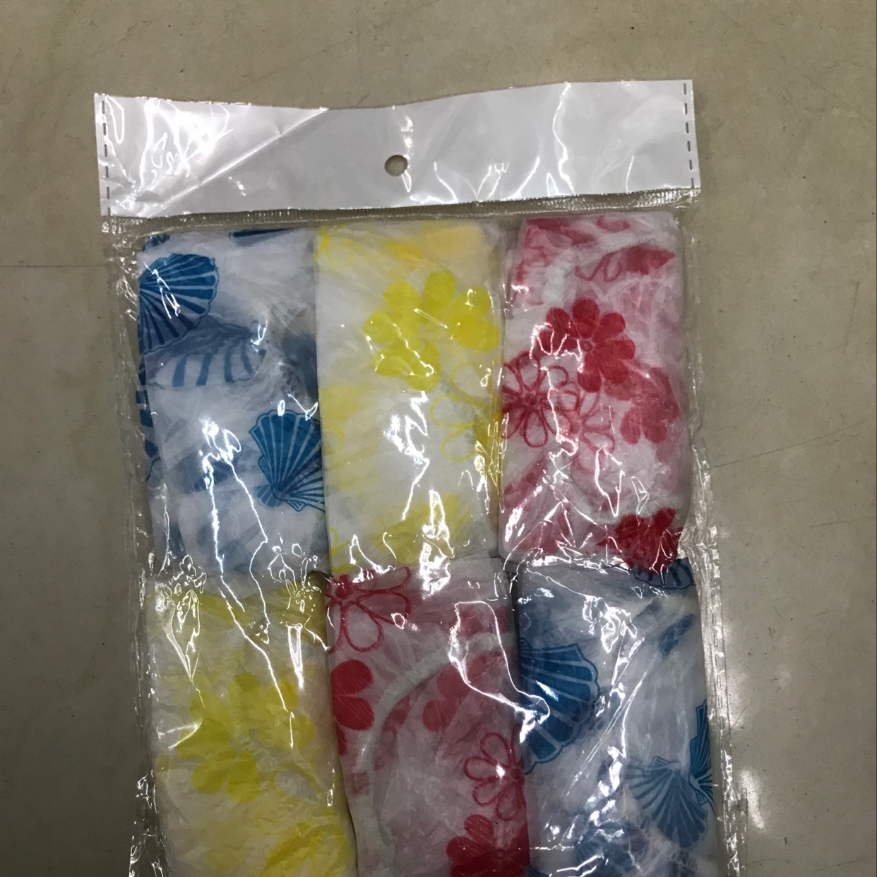 各式浴帽细节图