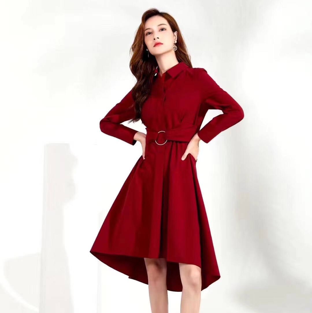 Jimmy Seio's 2020 autumn collection features a new stylish Korean-style slimming mid-length dress
