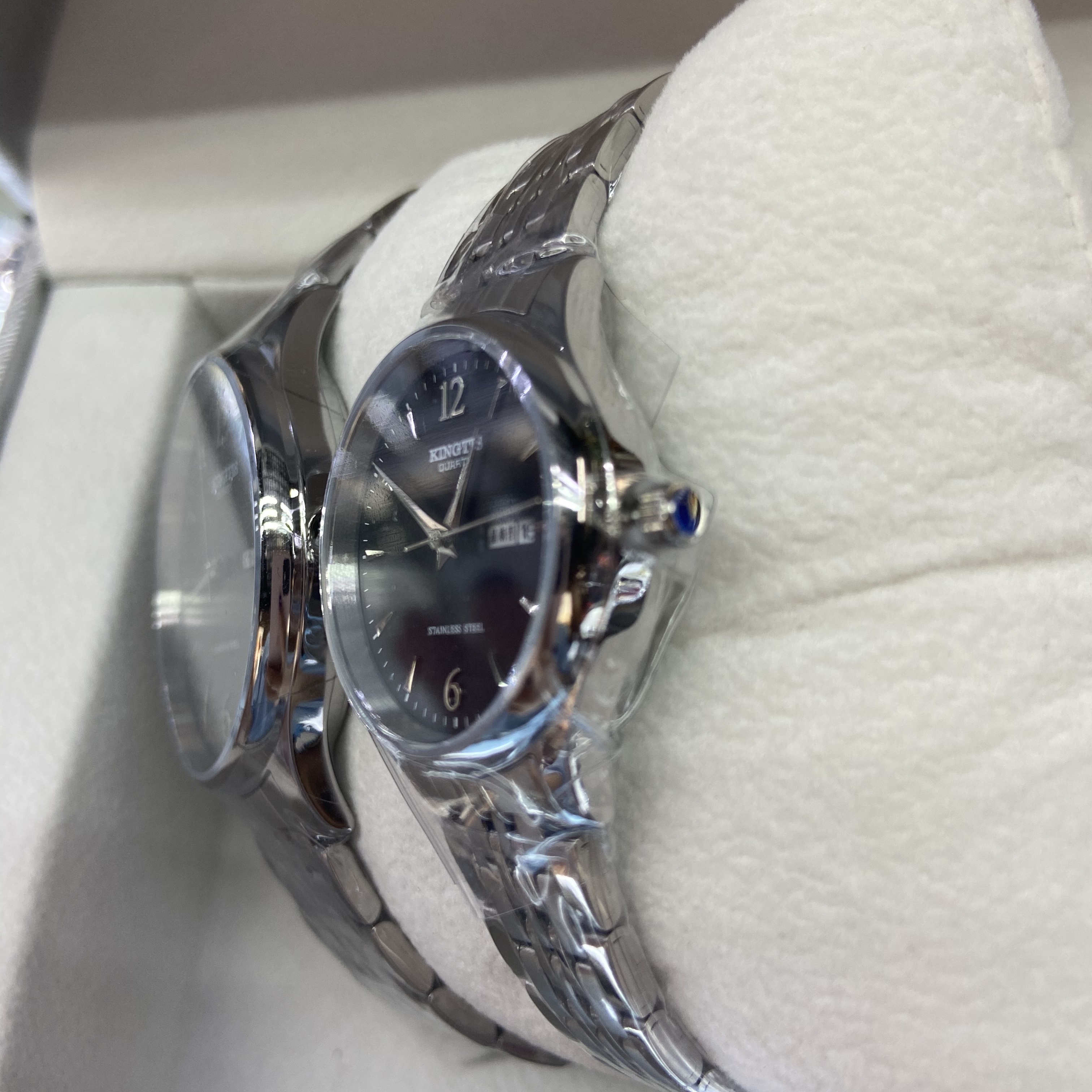 Jingtieshi Old Shanghai's new trendy couple watches details Picture