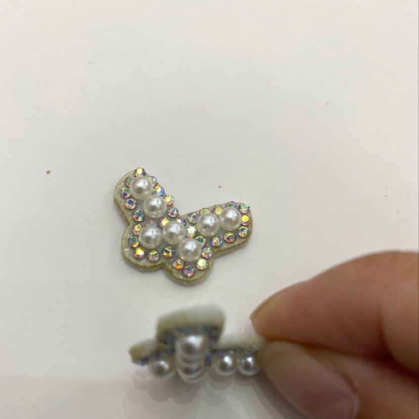 Semi-finished diy hair accessory products of pearl little butterfly ultrasonic embossed patches Application Scenario