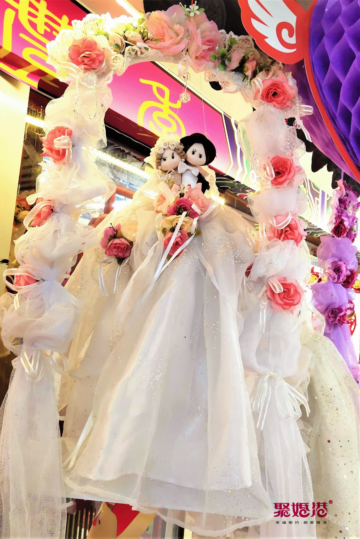 The champagne-colored series of Korean-style fabric wedding bed dolls are all hand-stitched detail image 3