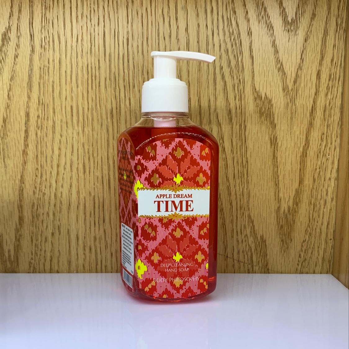 ثلاثة آلاف ملليمتر من رغاوي غسل الأيدي Time