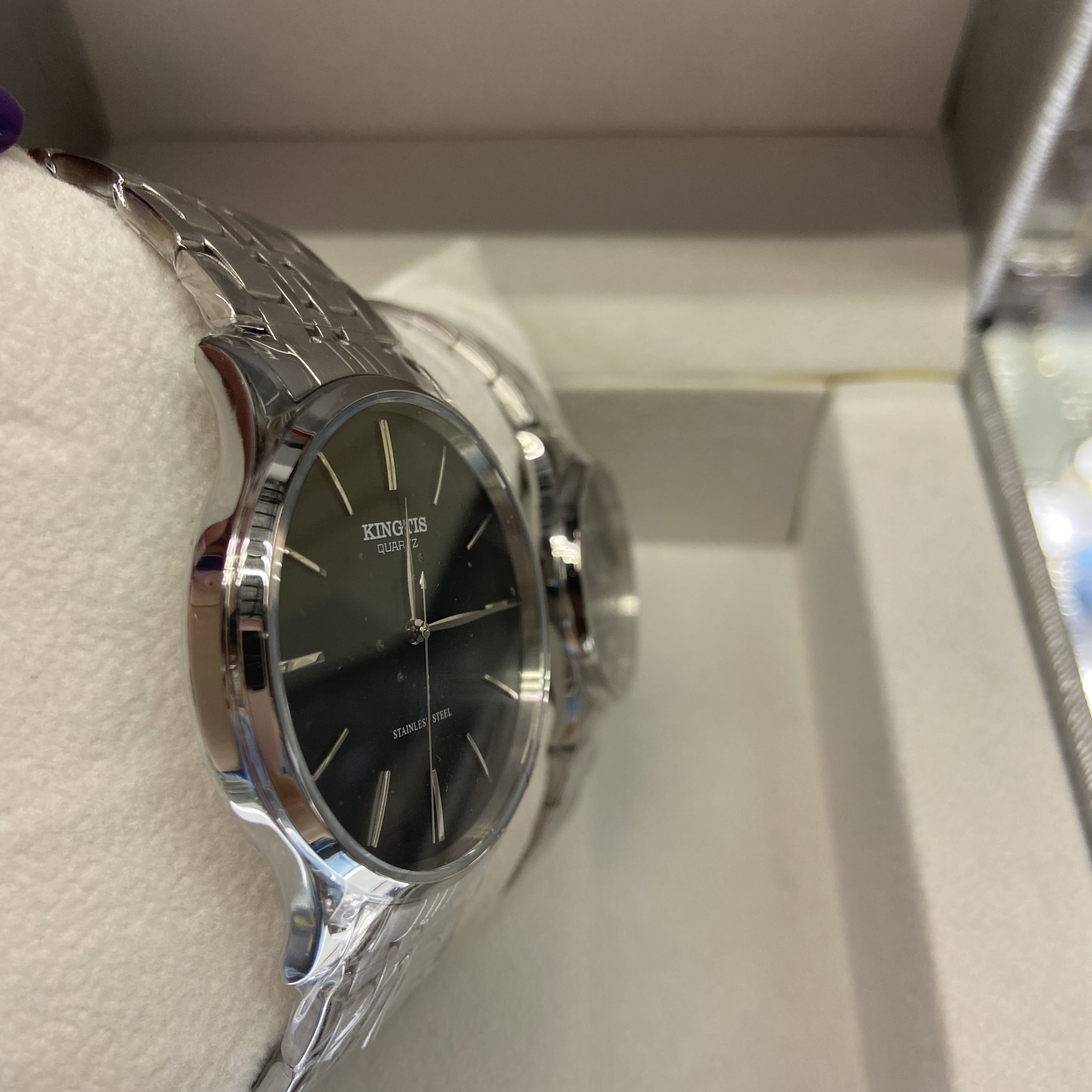 Jingtie Shi Old Shanghai's new fashionable and trendy couple watches details Picture