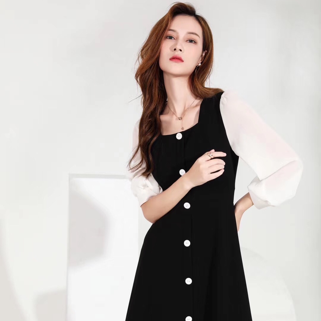 Jimmy Seio's 2020 autumn fashion black one-shoulder dress