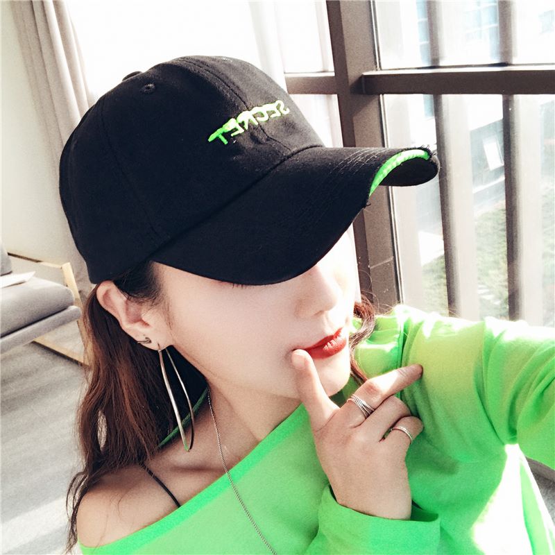 Washed Cross Ponytail Baseball Cap Foreign Trade Hat Female Summer Spring Autumn Do Old Outdoor Sunscreen Hat Solid Color Cap Application Scenario