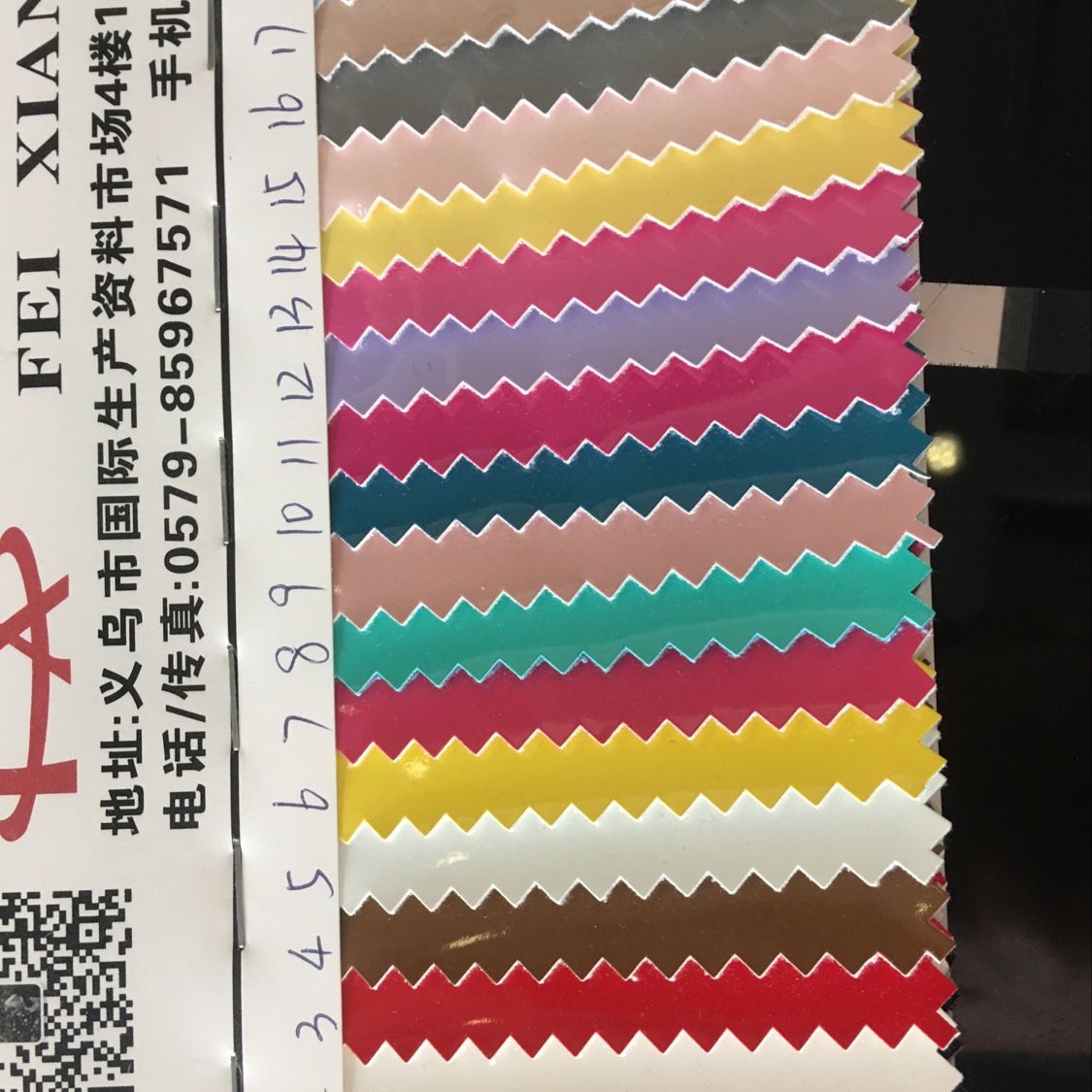 柔软镜面厚度0.8，镜面表面，手感好，箱包鞋类均适用详情图2