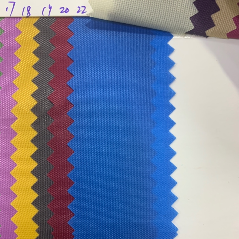 厂家直销热销新款牛津布210D皮革大量现货高中低档箱包沙发鞋材面料22号色产品图