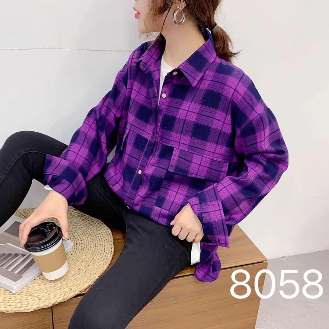 Plaid shirt female spring 2020 new niche design sense top Korean version of loose vintage Hong Kong flavor shirt tide ins