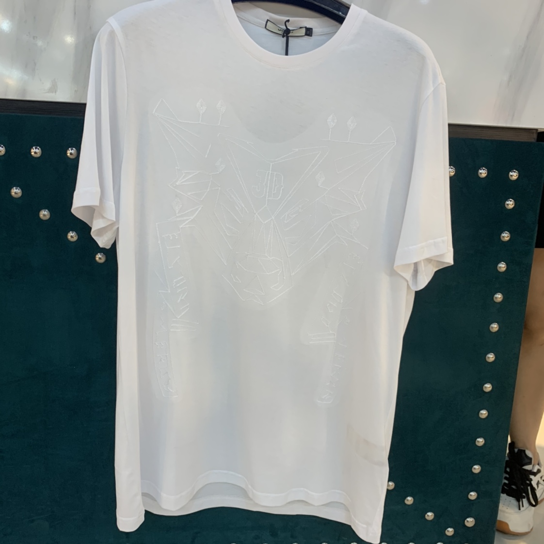 Round-neck short-sleeved shirt 10026
