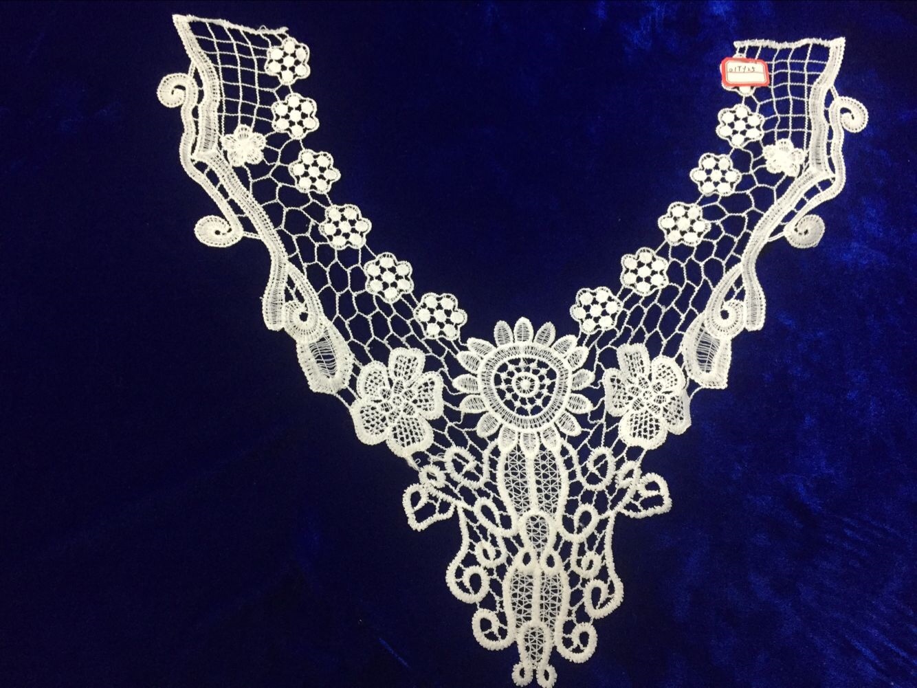 Computer embroidery Item Picture