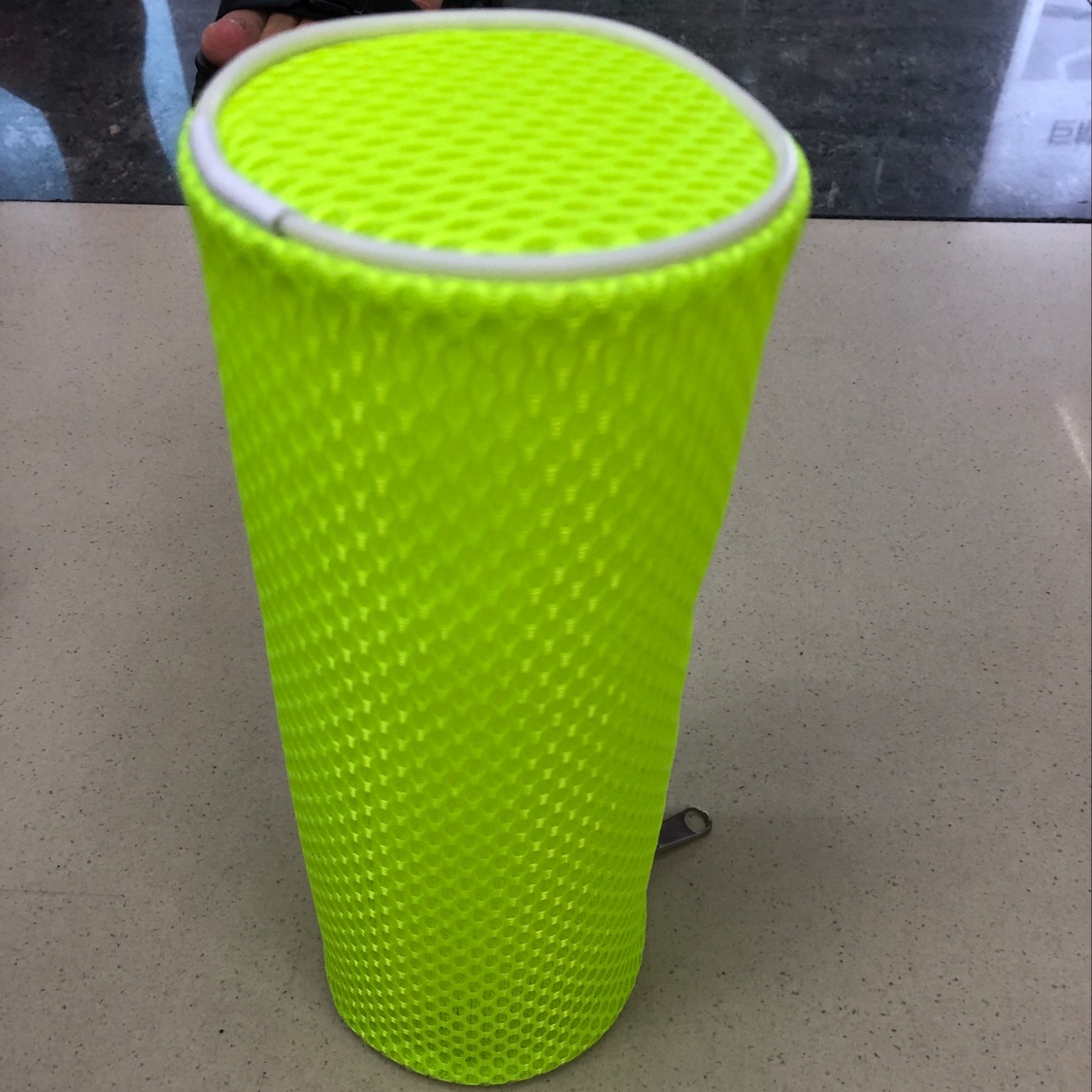Fluorescent Cylinder Pen Case Specification drawing