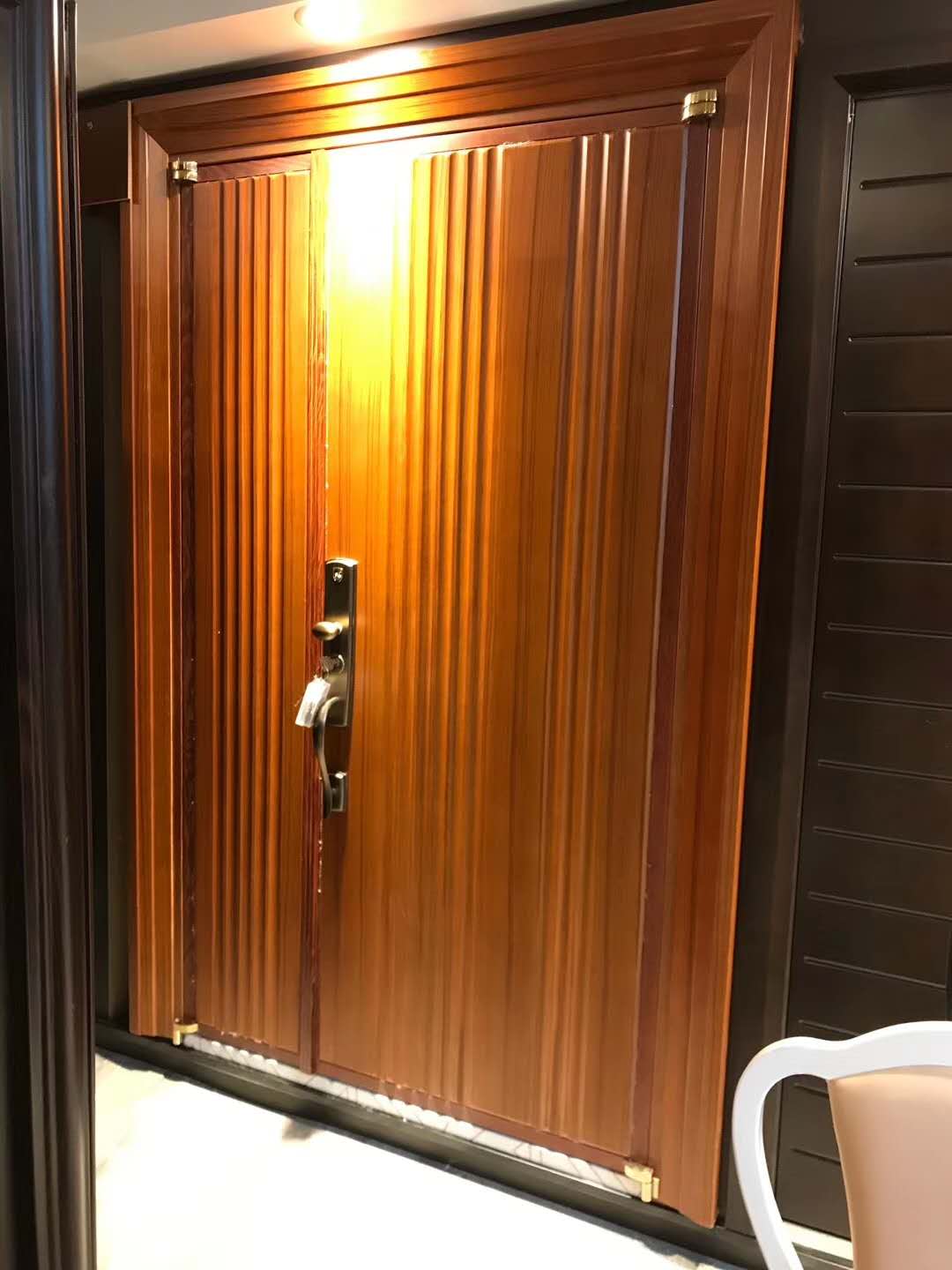 STEEL WOOD ARMORED DOOR thumbnail