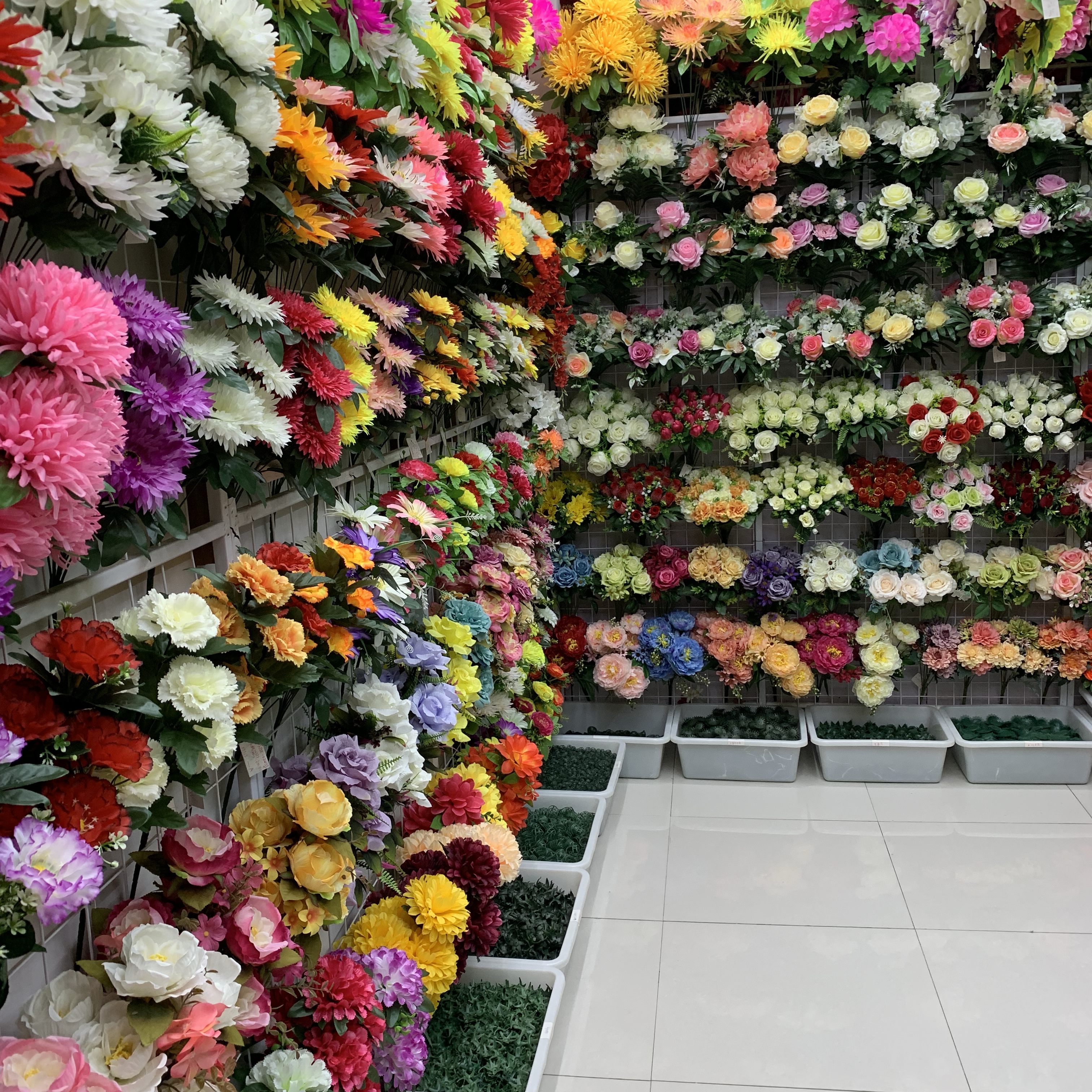 Wuliang Silk Flower Factory District 1, Yiwu City describe pic - 3