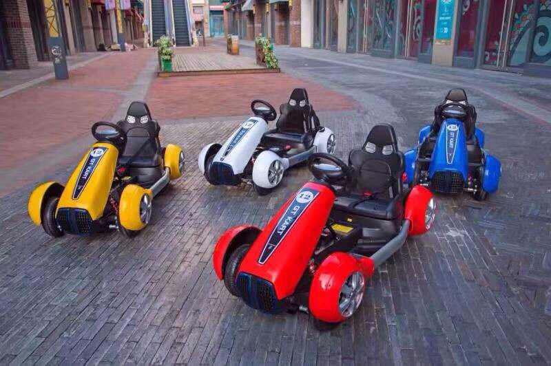 儿童电动车........四轮电动车 可遥控 可充电 电动玩具