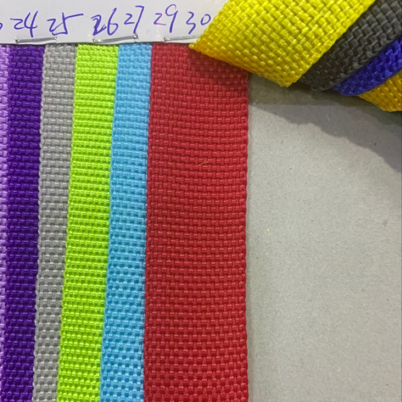 Factory direct sales of hot-selling new woven leather products ranging from 1 cm to 8 cm. Large quantities of high, medium and low-end bags, sofas, shoes and fabric in 29 color details Picture
