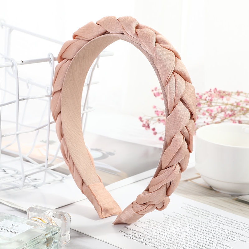 The New Air Wrinkle Fashion Creative Twist Braid Hair Band Korea Solid Color All-In-One Fabric Headband Headdress Item Picture