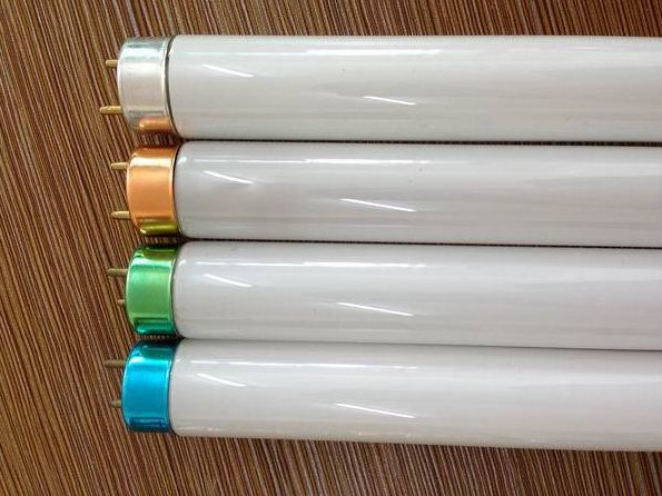 厂家直销T8T9T10T12荧光灯管10W15W18W20W36W40W58W品种齐全详情图1