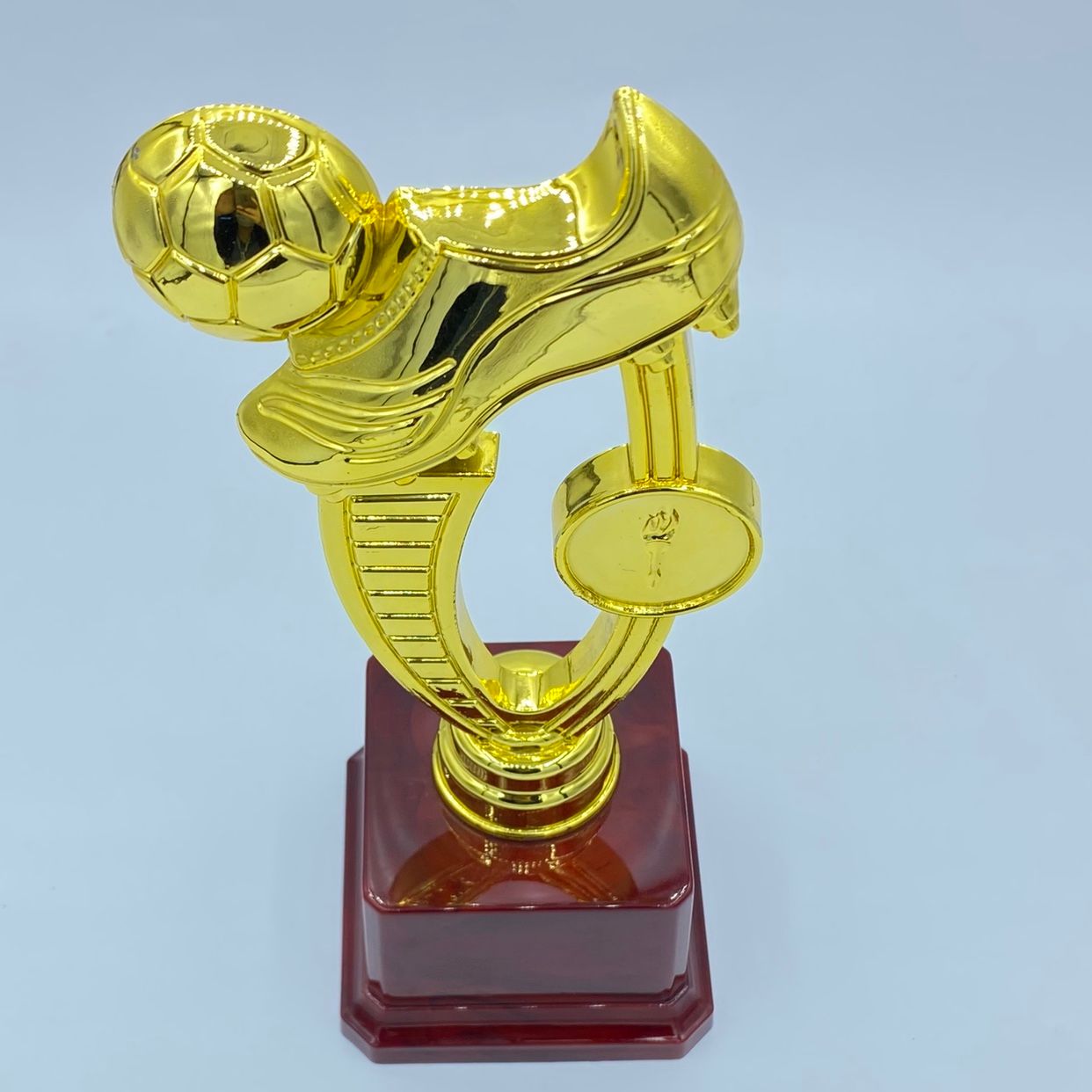 New popular competition prizes and rewards from Yiwu, plastic football trophies with customizable logos pic 5