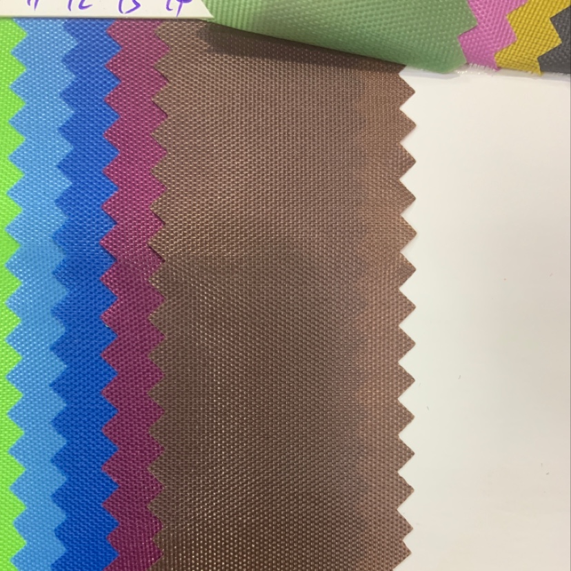 厂家直销热销新款牛津布210D皮革大量现货高中低档箱包沙发鞋材面料14号色产品图