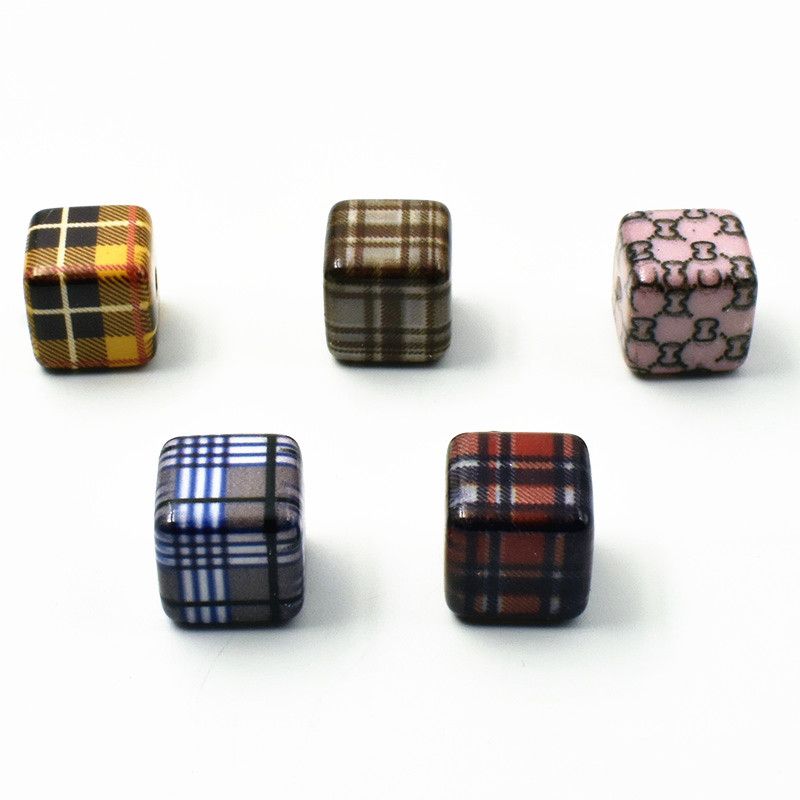 Manufacturers Direct Sales 16Mm Watermark Diy Accessories Materials Shoes Bags Clothing Accessories Environmental Protection Acrylic Application Scenario