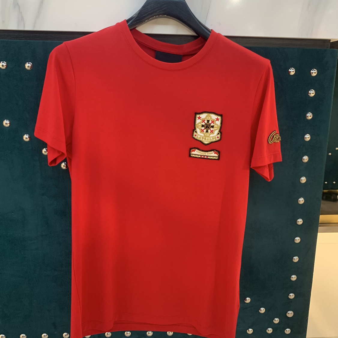 Round-neck short-sleeved shirt 10017
