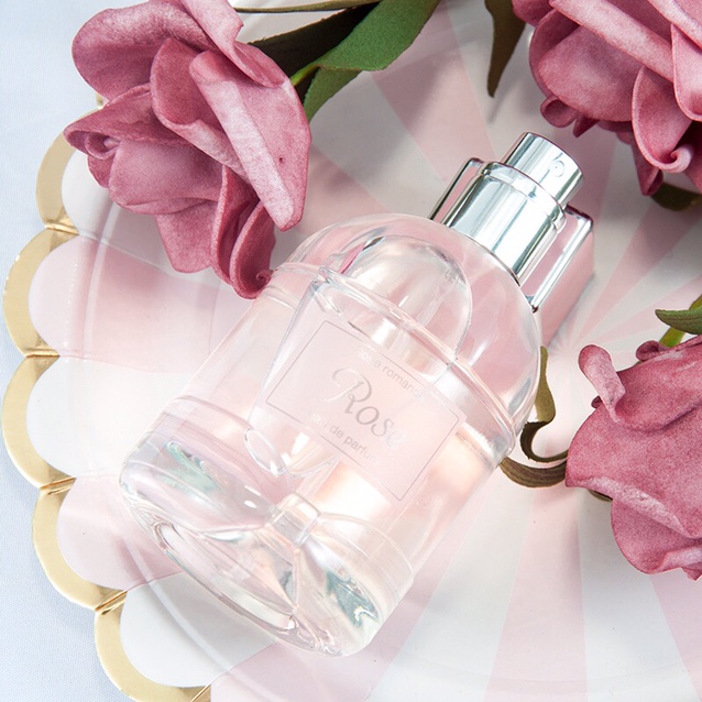 2020 New lady's fragrance fresh, lasting, light and dreamy fragrance 50ml wholesale customized