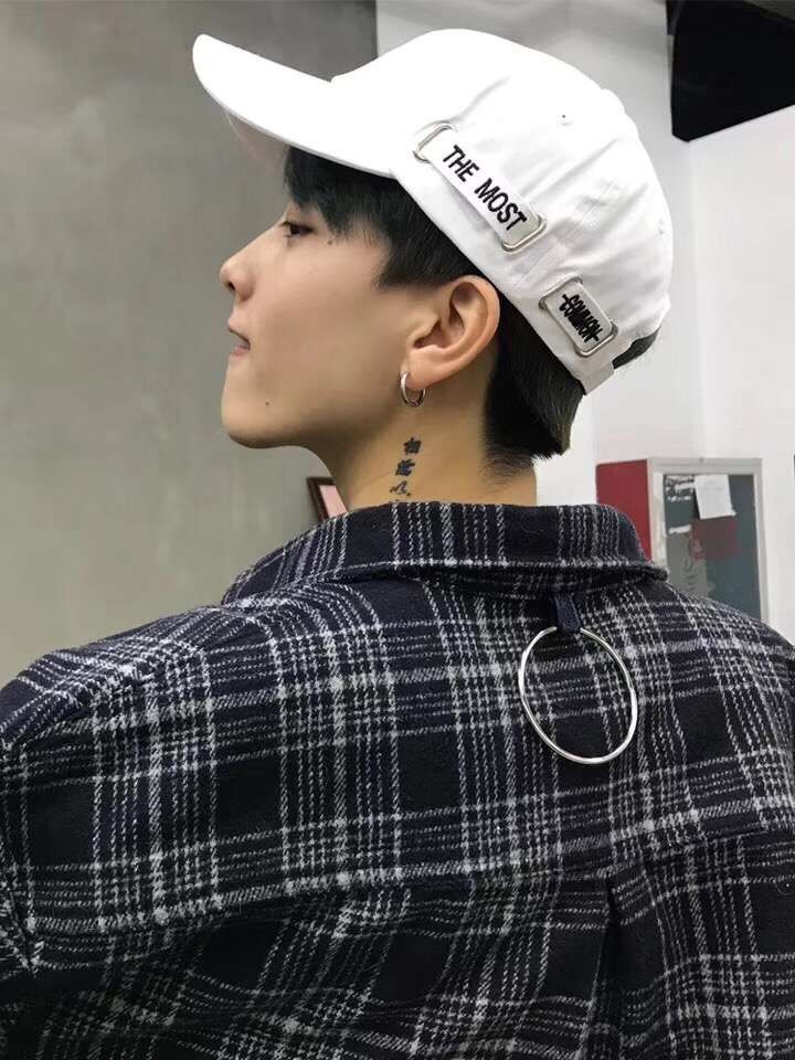 Spring And Summer Female Korean Version Of The Trend Brand Instagram Cap With All Fashion Sun Visor Hat Male Sun Hat Baseball Cap details Picture