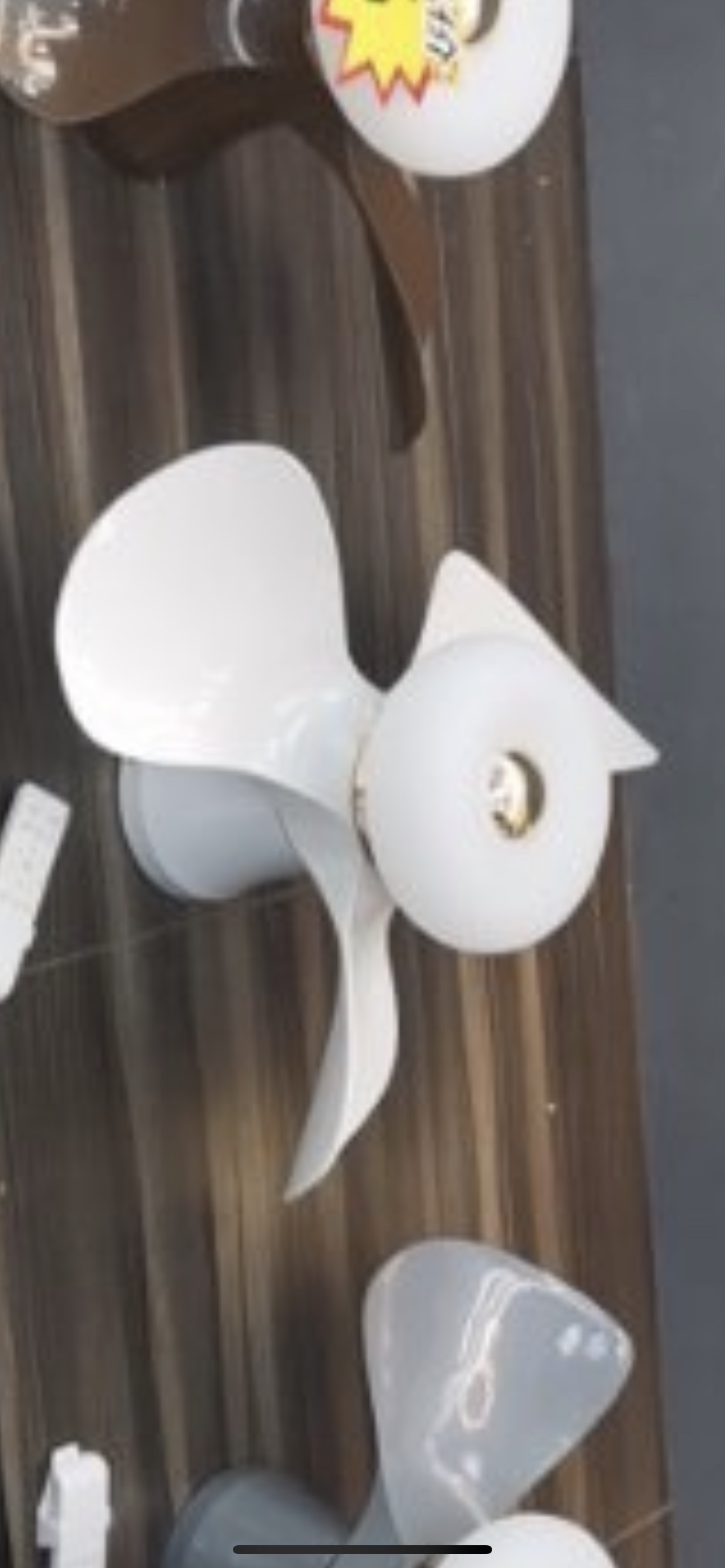 led fan chandelier, energy-saving and simple macaron details Picture