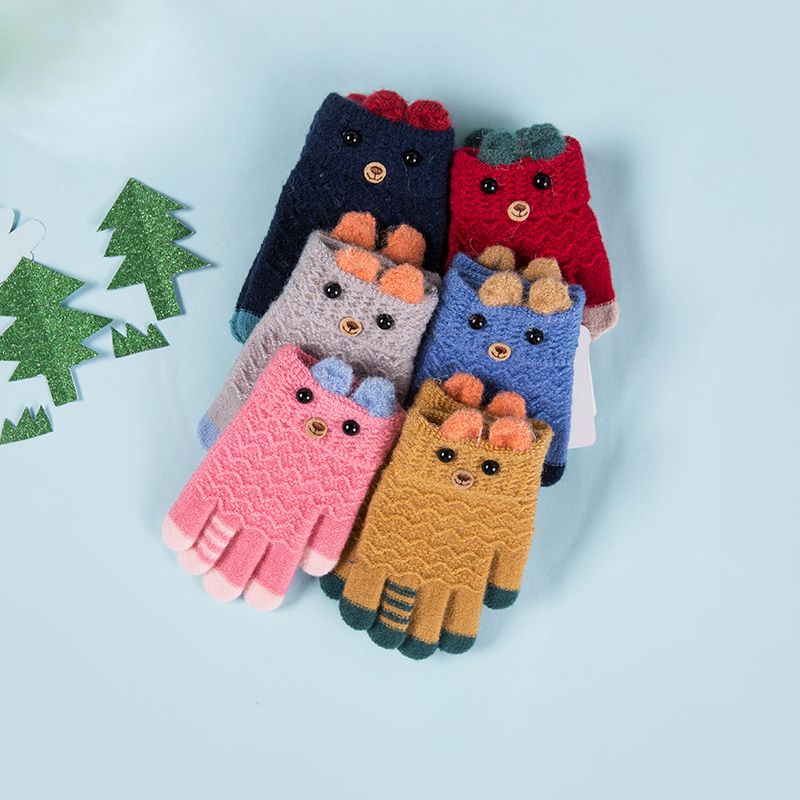 Sulwhasoo's new children's gloves keep warm in winter with five fingers and Coloredknit baby gloves thumbnail