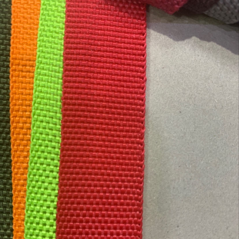 Factory direct sales of hot-selling new woven leather products ranging from 1 cm to 8 cm. Large stock of high, medium and low-end bags, sofas, shoes, and fabric in 5 color details Picture