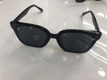 太阳镜男女通用大框低调黑框墨镜2020新品