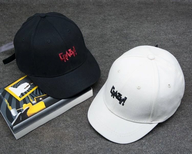 2020 New Baseball Cap Men's And Women's Four Seasons Tide All The Korean Version Of Sunscreen Visor Adult Couples Item Picture