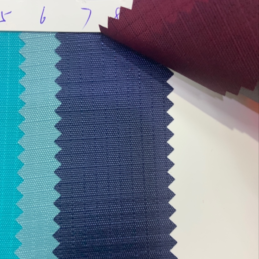 Factory direct sales of the best-selling new 210D three-section checkered fabric. Large stock of high, medium and low-end luggage, sofa, shoe materials and fabric in No. 7 color details Picture