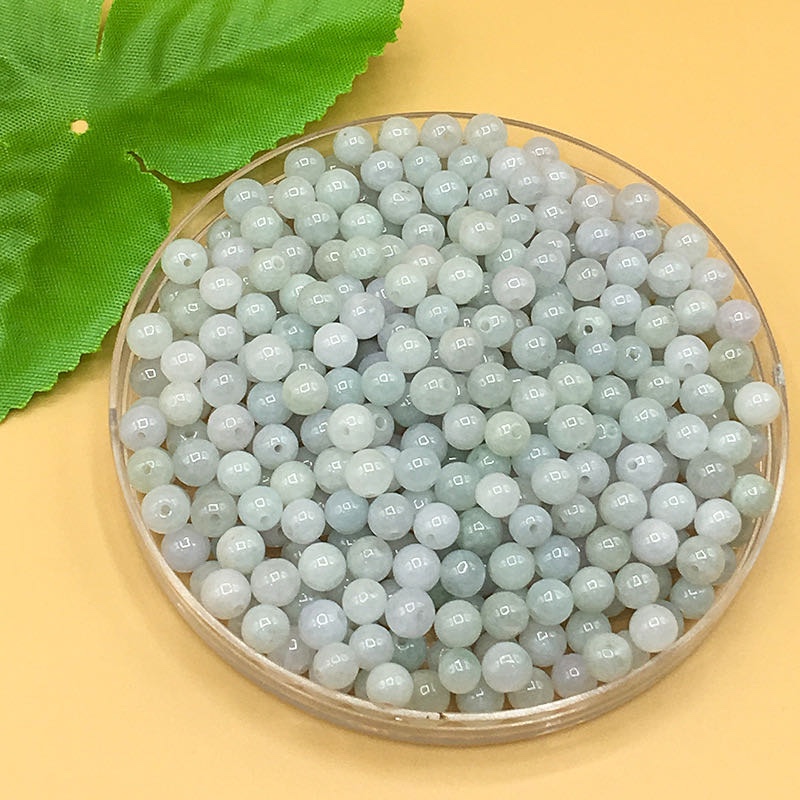 Jade 6-millimeter round beads with a light green color details Picture