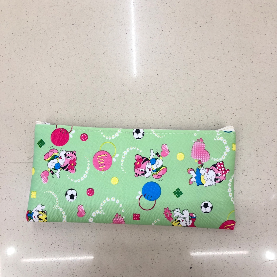 Cartoon Printing Pen Case Application Scenario