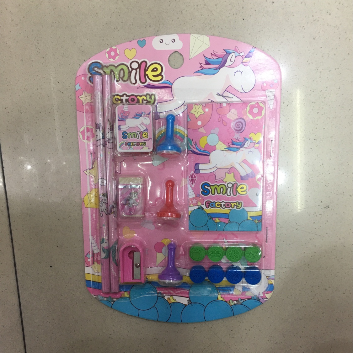 Children's Cartoon Diy Wine Bottle Seal Stationery Set Application Scenario