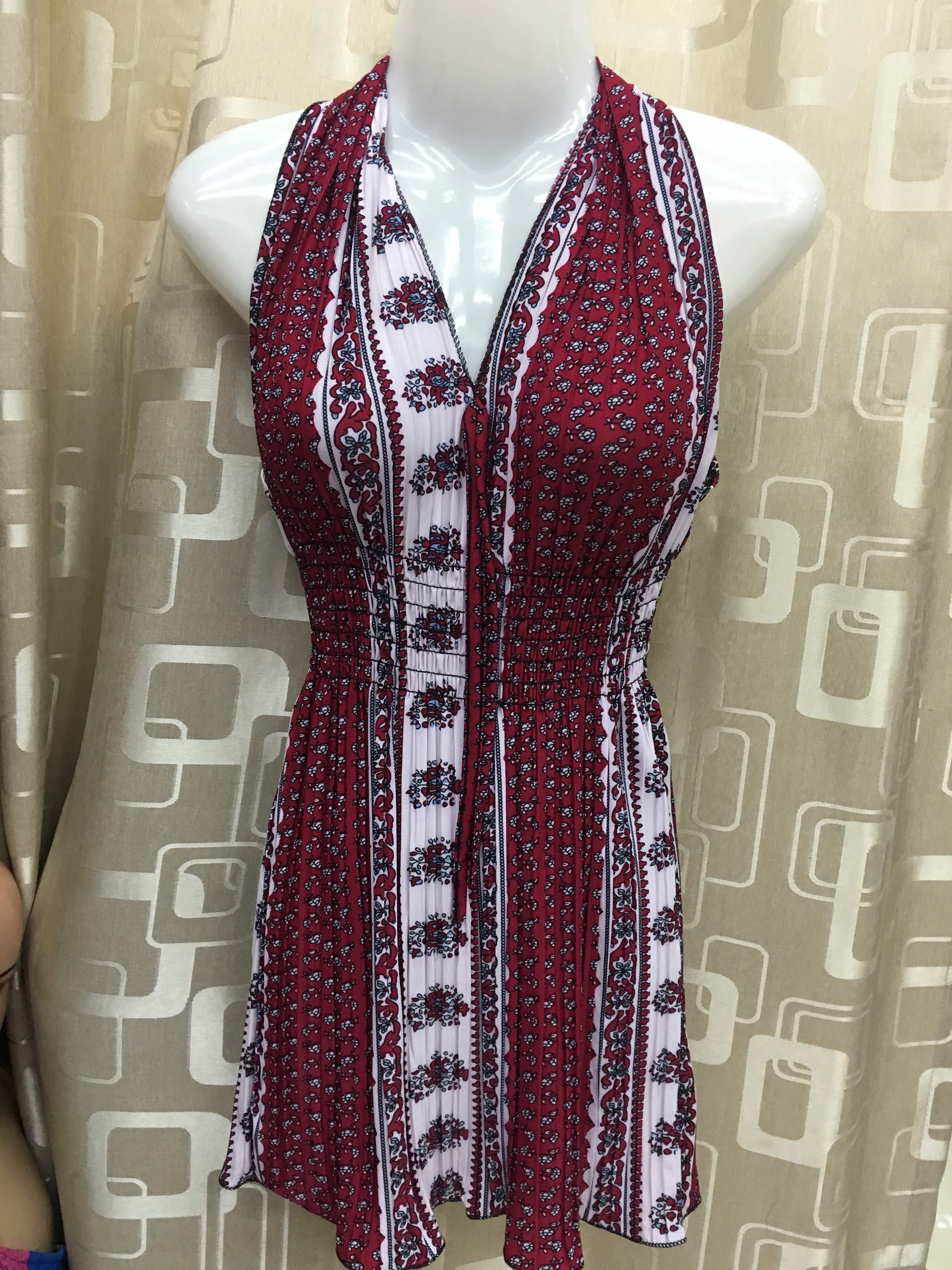 冰丝上衣白底实物图