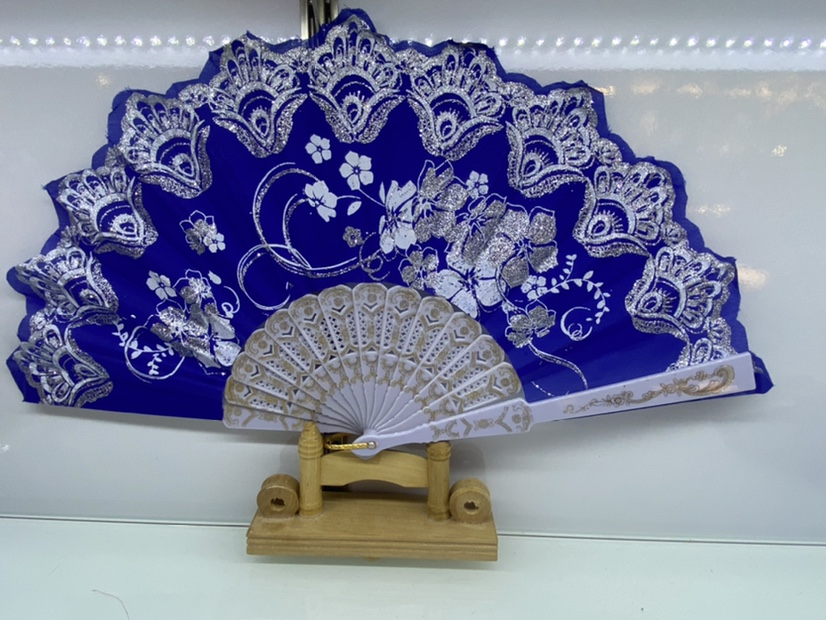 手工精制功夫扇 团扇漆扇 独特工艺品 扇子礼品  艺术收藏品
